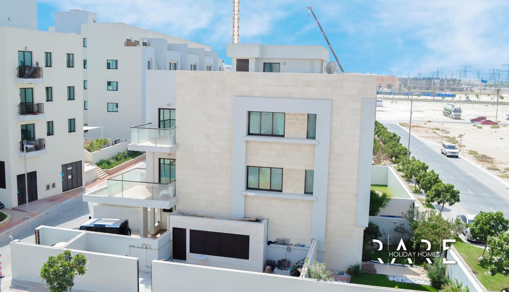 Rare - Jumeirah Village Circle - La Riviera Estates A - R318 Apartment *